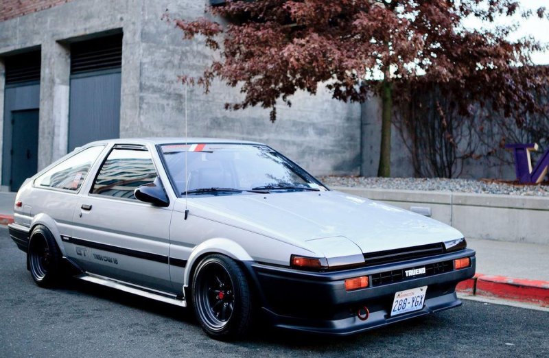 Toyota Corolla ae86