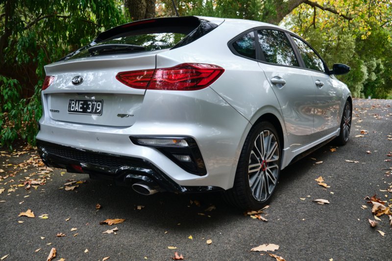 Kia Cerato 4 gt