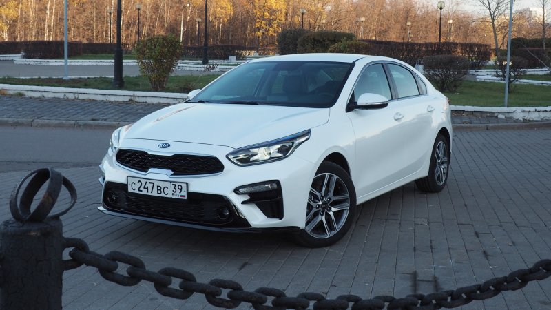 Kia Cerato 2020 белая