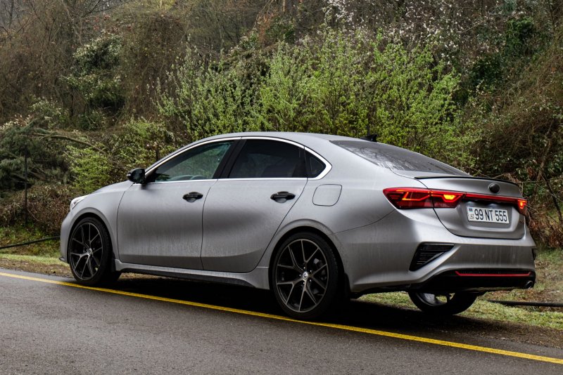 Steel Gray Cerato gt line