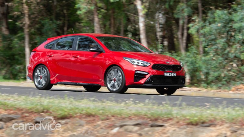 Kia Cerato 2019 gt line салон