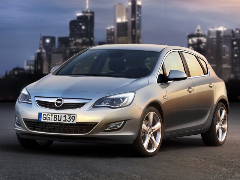 Opel Astra j (2009—2012)