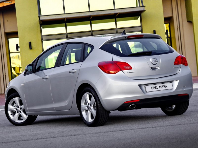 Opel Astra j 2010