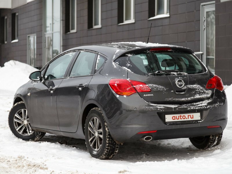 Astra 2011 хэтчбек