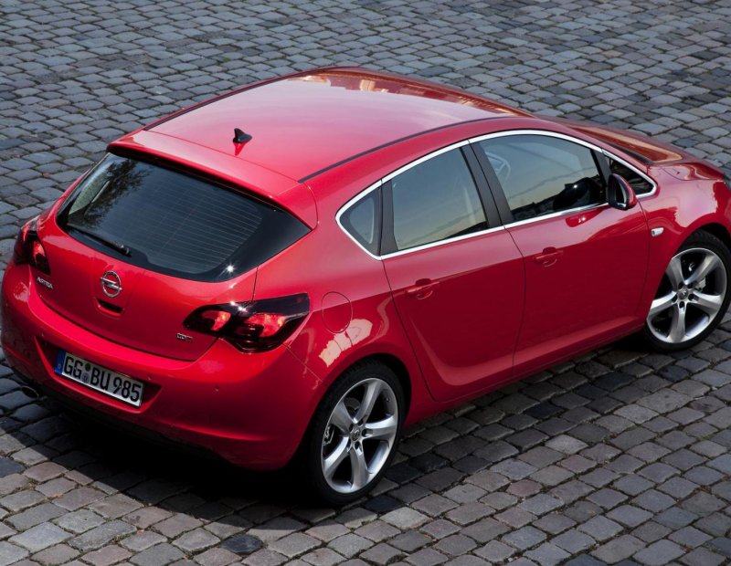 Opel Astra j