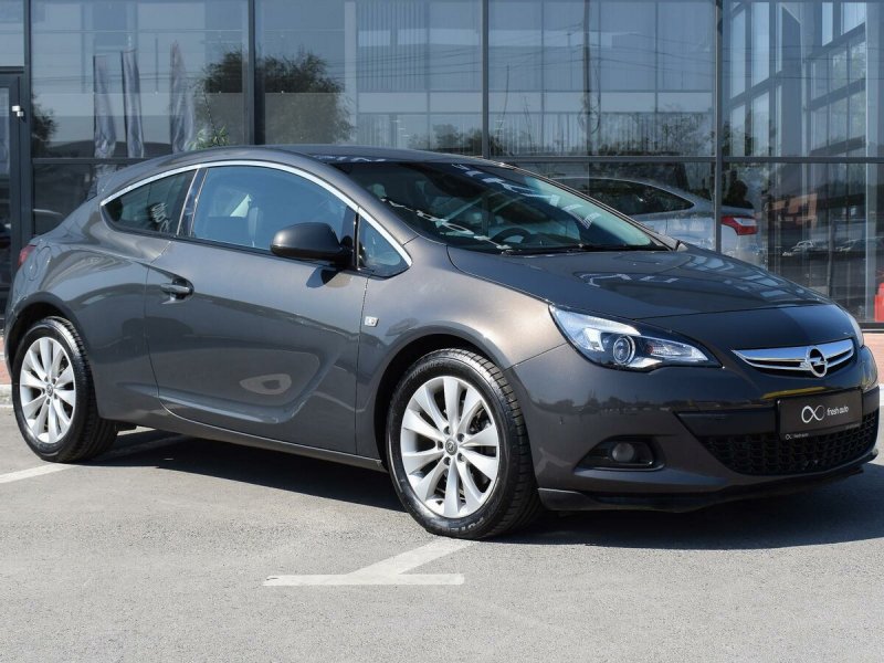 Opel Astra j Рестайлинг 2014
