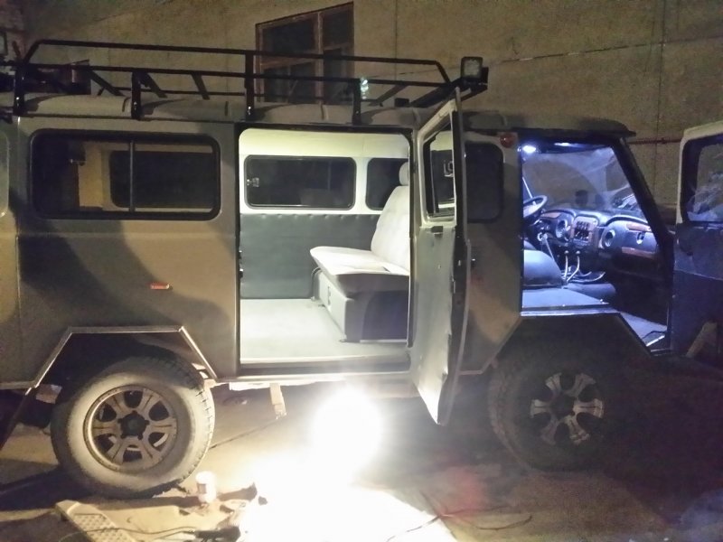 УАЗ 2206 салон для охоты