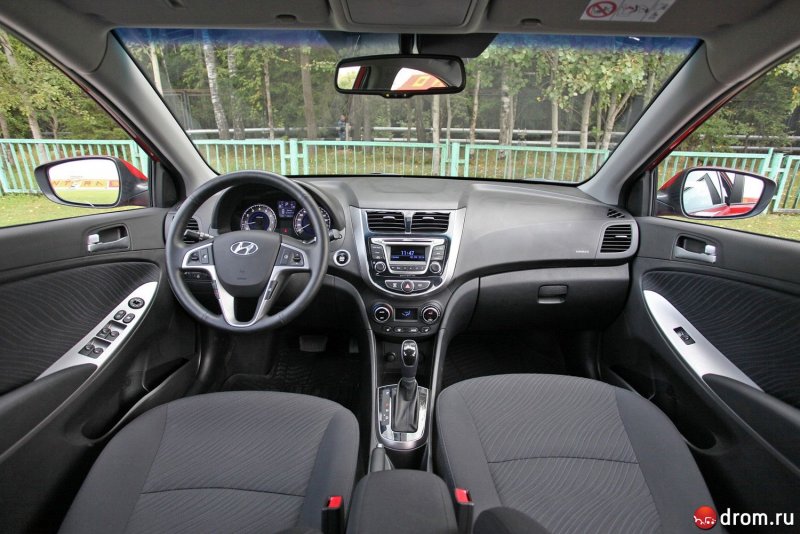 Hyundai Solaris 2016 салон