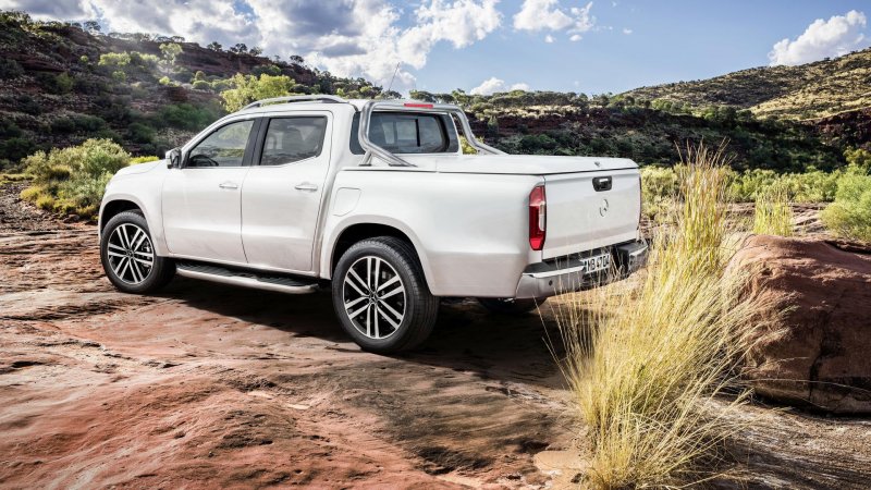 Mercedes Benz x class