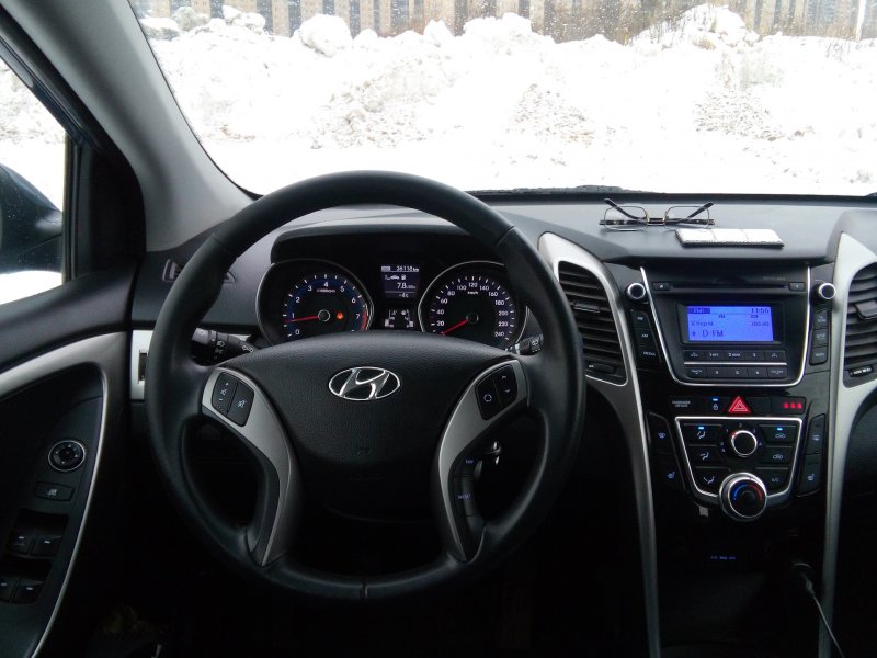 Hyundai i30 2012 салон