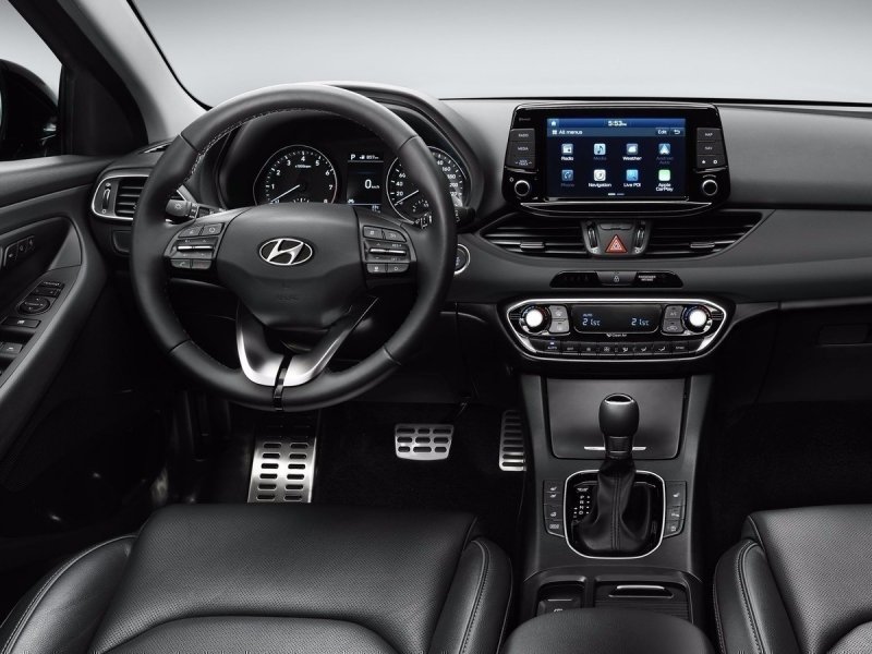 Hyundai i30 салон