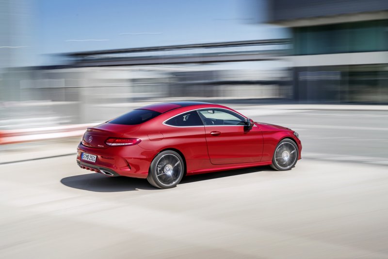 Мерседес – Benz c-class Coupe