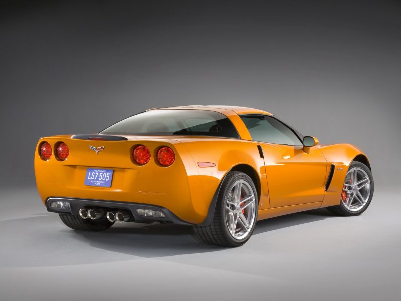 Машина "Chevrolet Corvette"