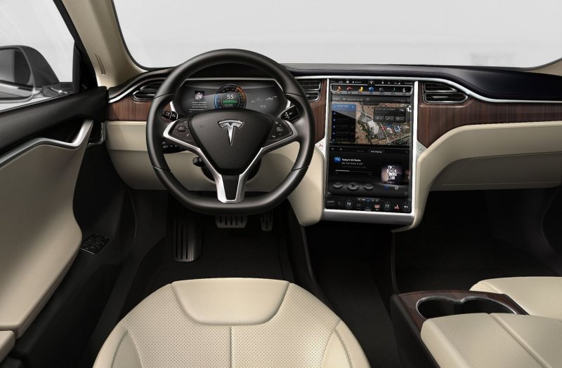 Tesla model s 2018 салон