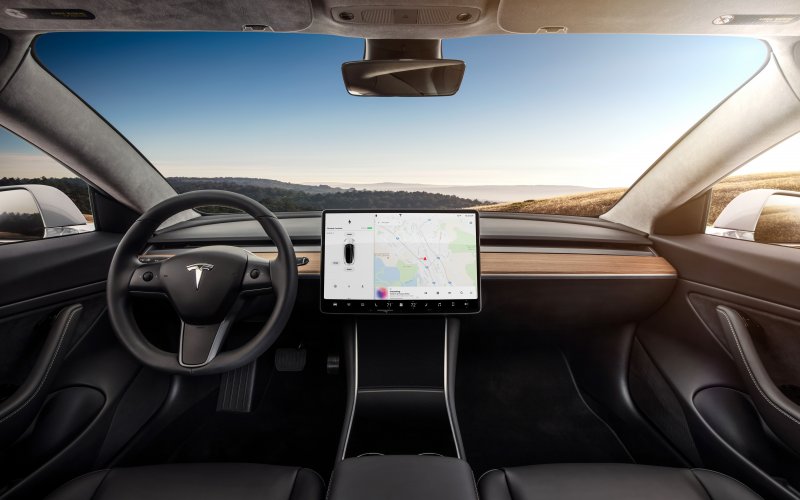 Tesla model x салон