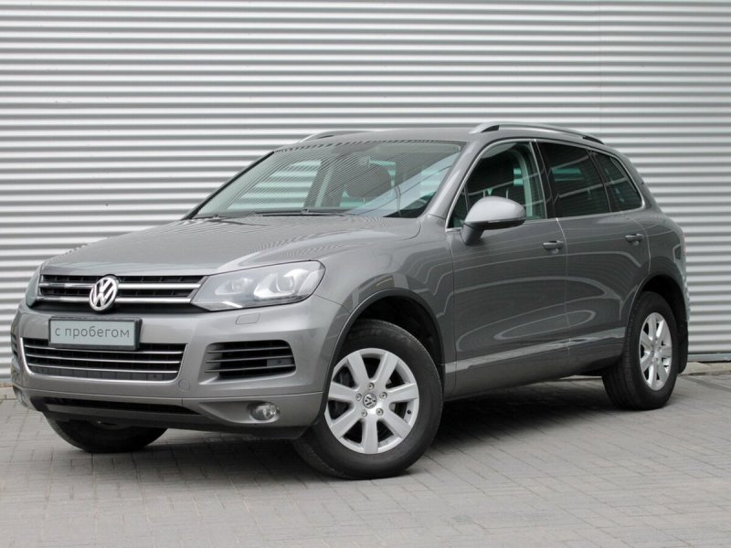 Volkswagen Touareg 2013 3.0 дизель