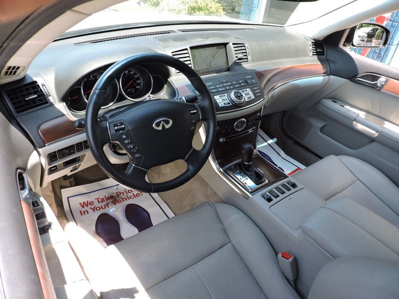 Infiniti m35x 2008