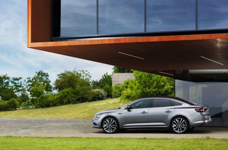Renault Talisman седан