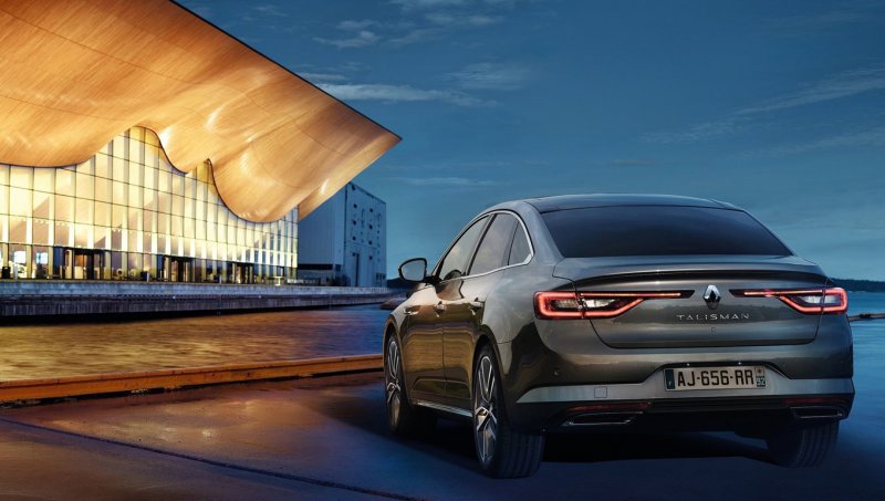 Седан Renault Talisman 2016