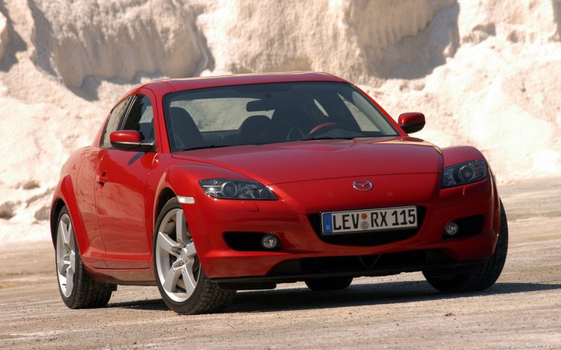 Машина Mazda RX-8