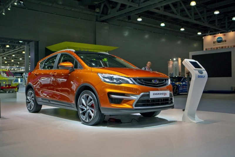 Кроссовер Geely Emgrand x7