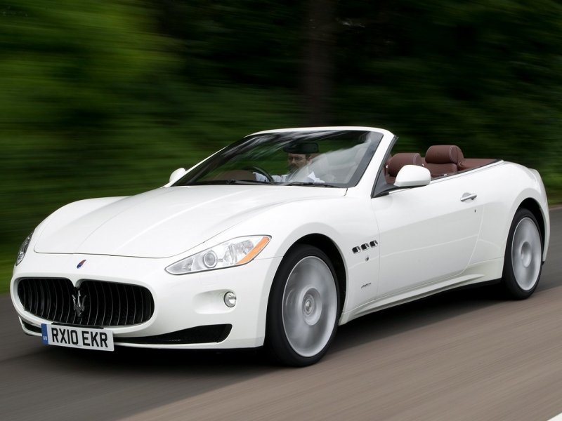 Maserati GRANCABRIO 2010
