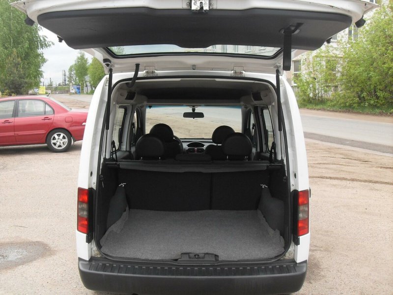 Opel Combo c 2008 салон