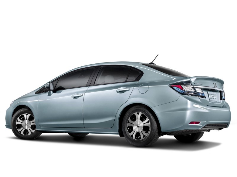 Honda Civic Hybrid 2013