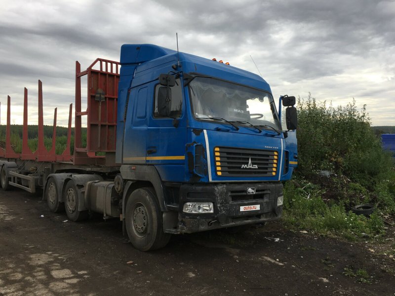 МАЗ 6430 бензовоз