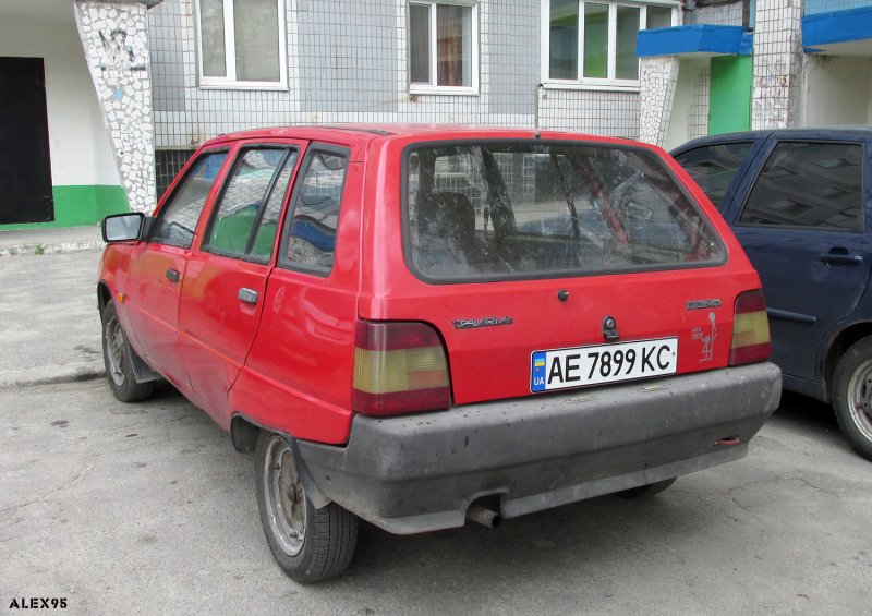Таврия 1105