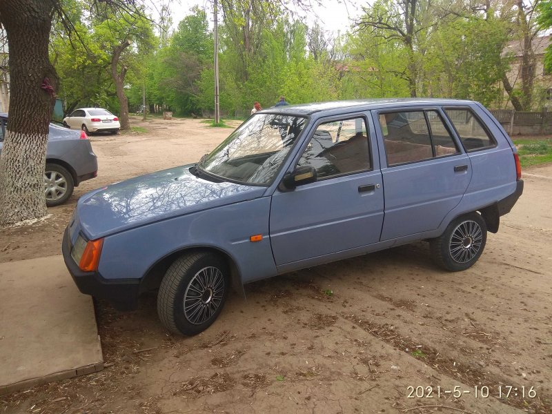 ЗАЗ 1105 Таврия дана