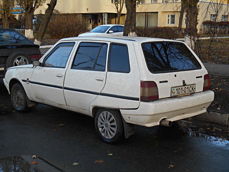 ЗАЗ-1105 Таврия