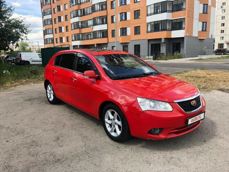 Geely Emgrand ec7 хэтчбек