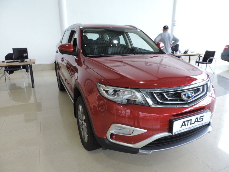Джили атлас про красная. Geely Atlas красный. Джили атлас про красный. Geely Emgrand красная. Geely Atlas Pro красный цвет
