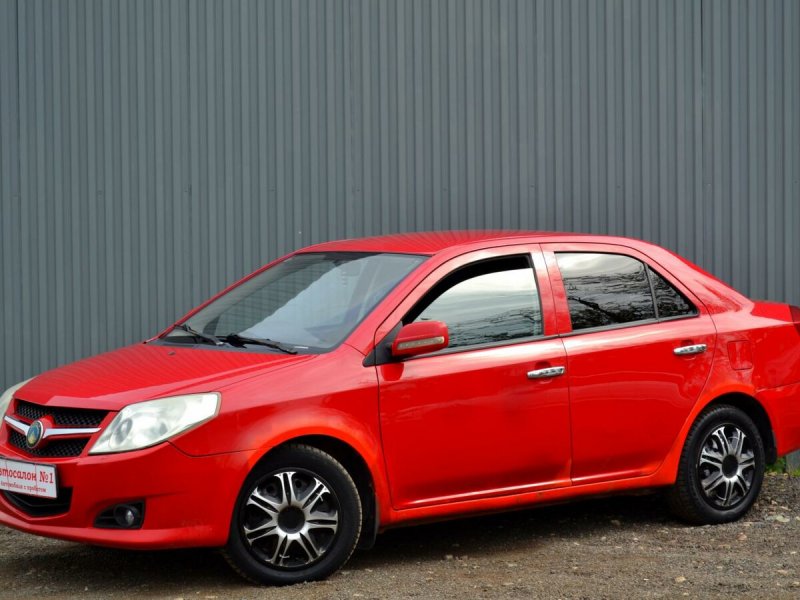 Geely MK 2008 красная