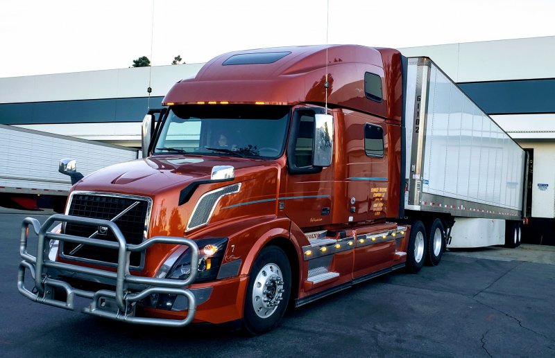 Volvo VNL 780