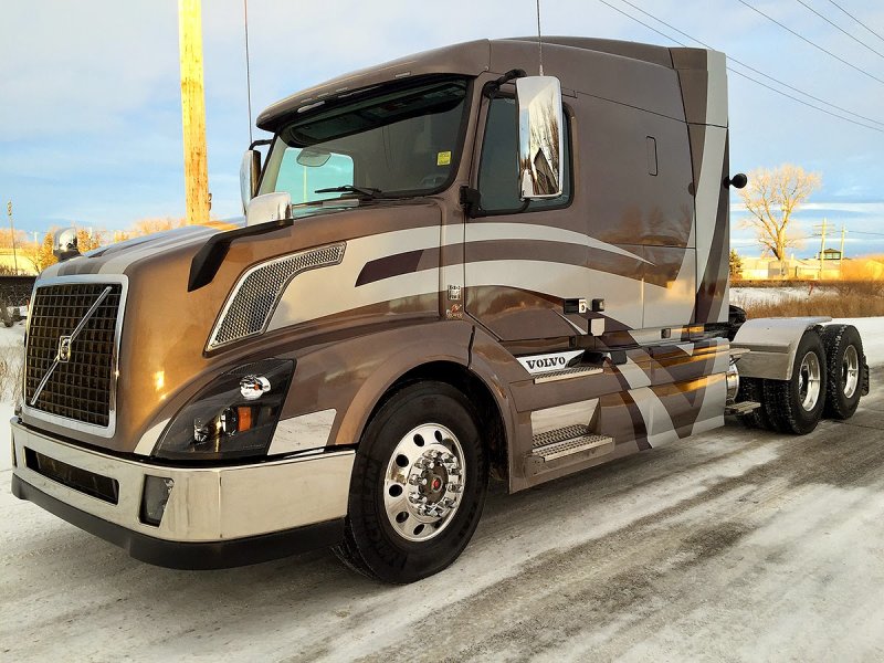 Volvo VNL 670