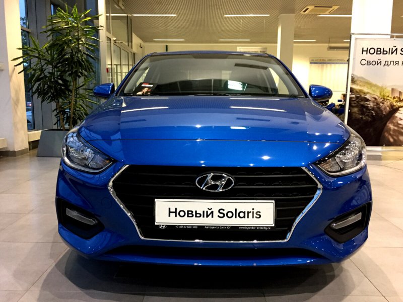 Hyundai Solaris 2017 синий