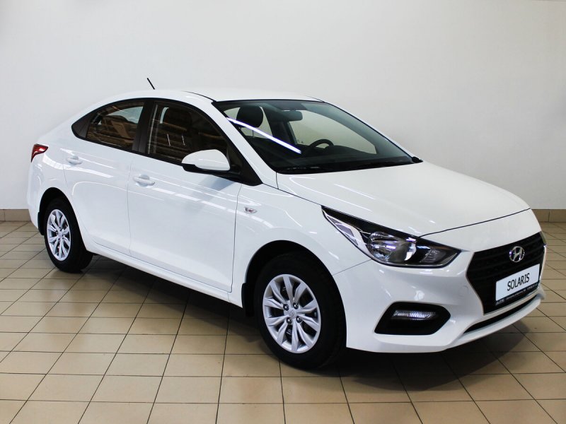 Hyundai Solaris 2019 белый