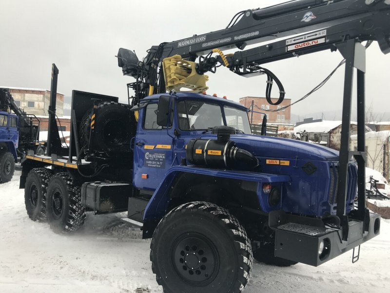 Урал лесовоз 535601