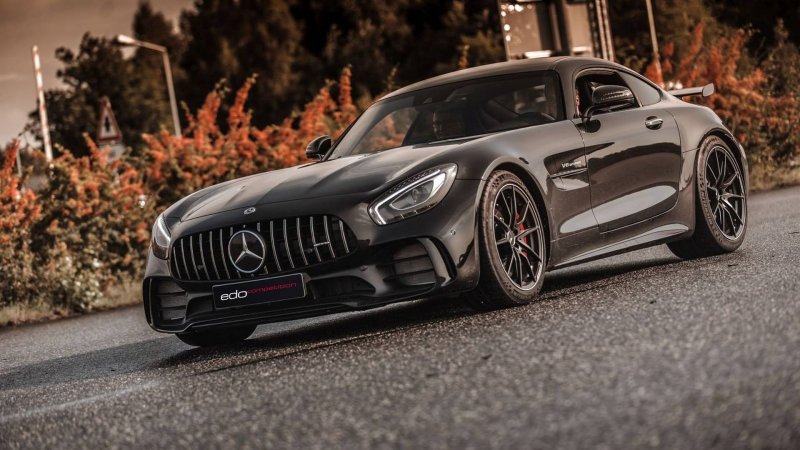 Mercedes AMG GTR