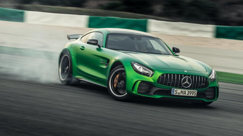 Mercedes AMG gt r 2020
