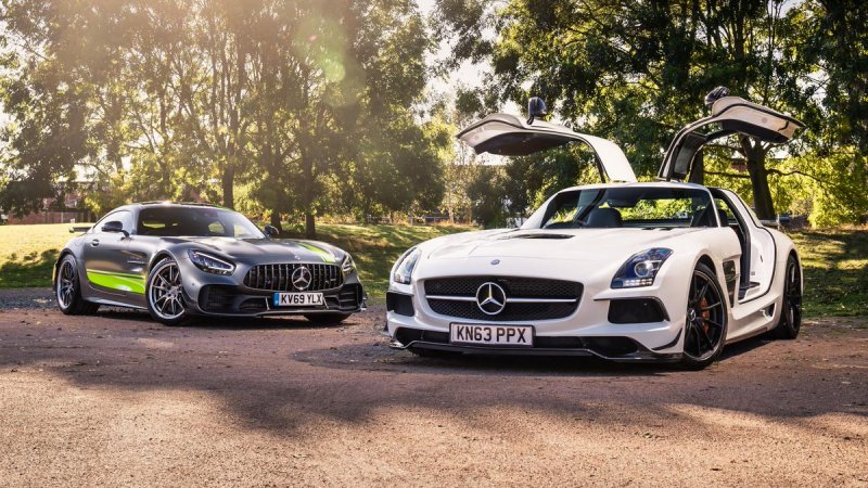 Мерседес АМГ gt r 2020