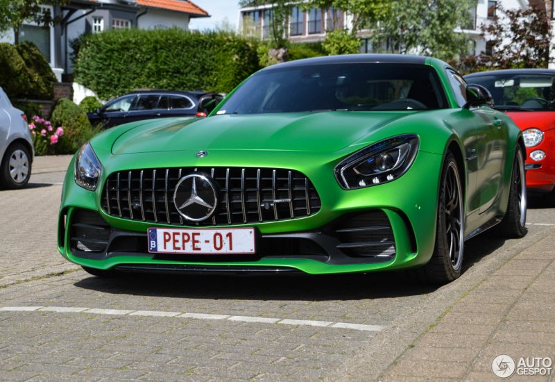 Мерседес GTR AMG gt 2017
