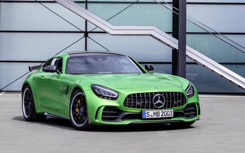 Mercedes AMG gt r 2020