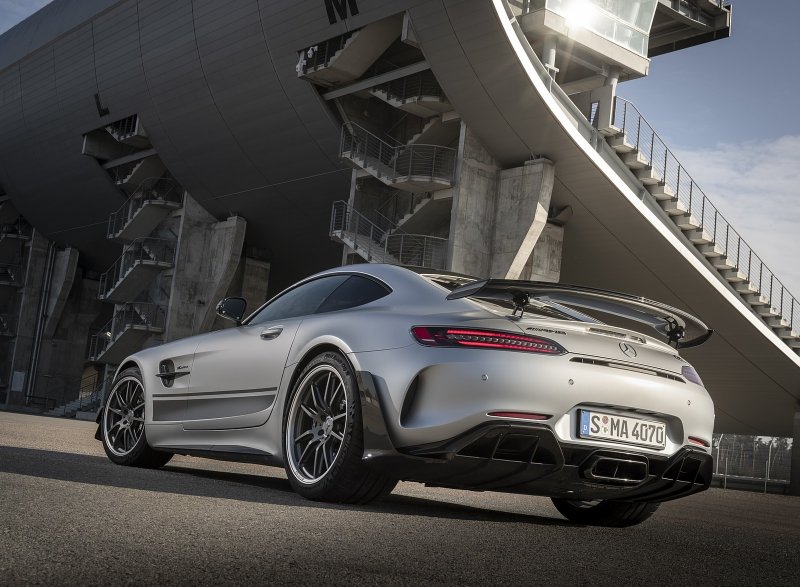 Mercedes AMG gt54
