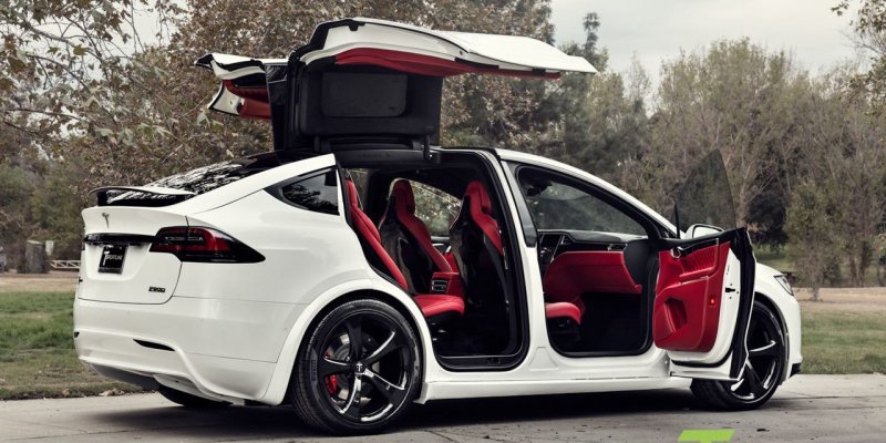 Tesla model s p100d черная