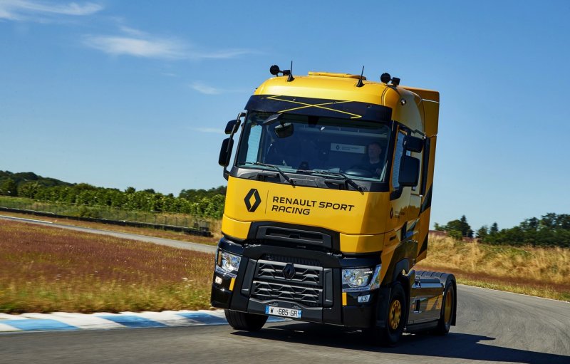 Renault Trucks 520