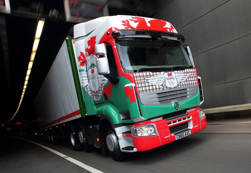 Фура Renault Premium