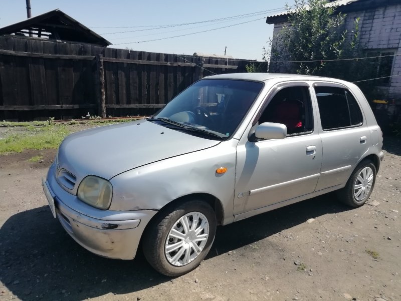 Nissan Micra II